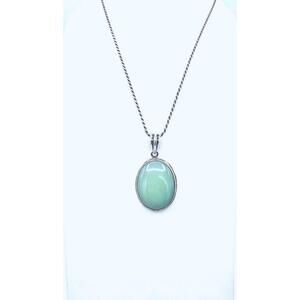 Sterling silver cable rope style chain w/ sterling silver jadeite stone pendant